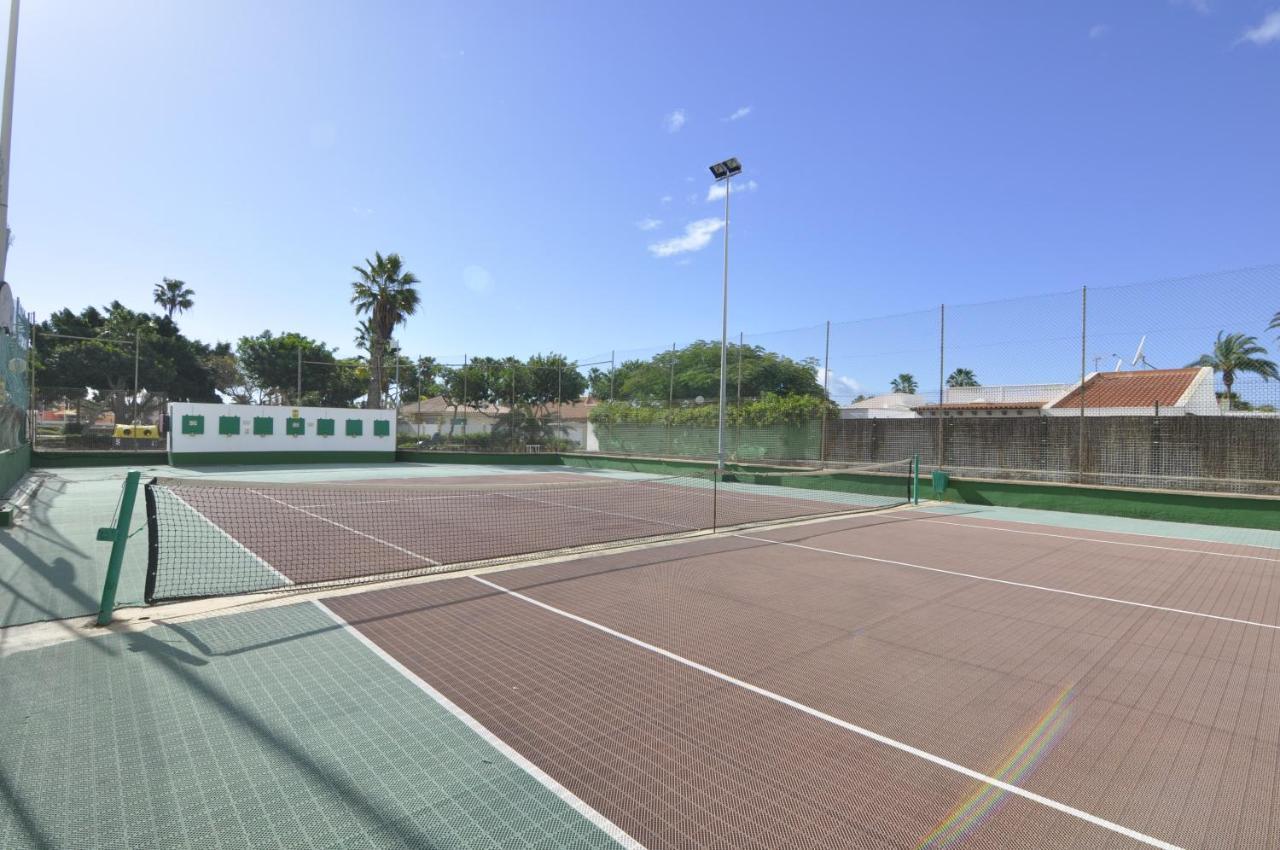 Bungalow Campo De Golf San Bartolomé Exteriör bild